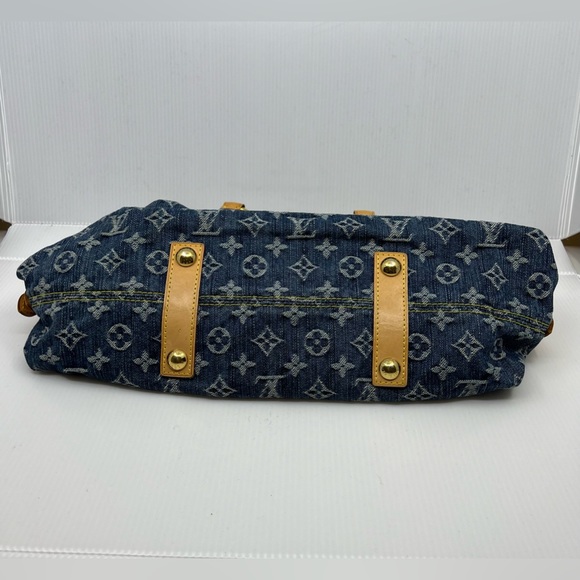 Louis Vuitton Monogram Denim Neo Cabby MM in Blue 2007 - Picture 3 of 9